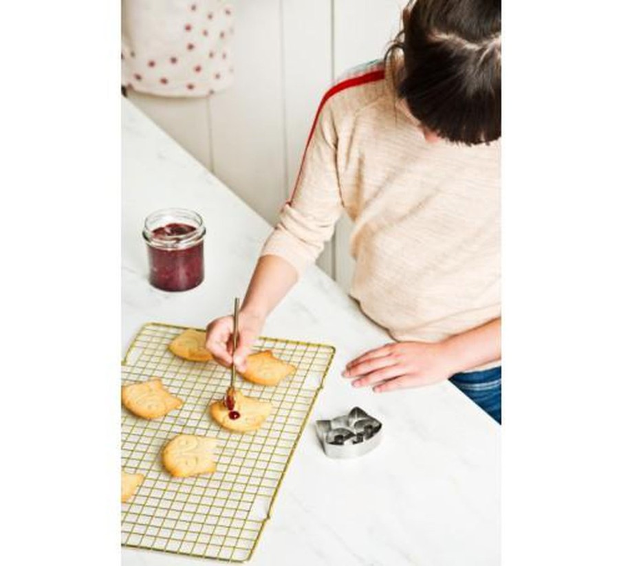 Mealtimes & Care Lilliputiens Baking & Making | Little Chef. Alice Cookie Cutters